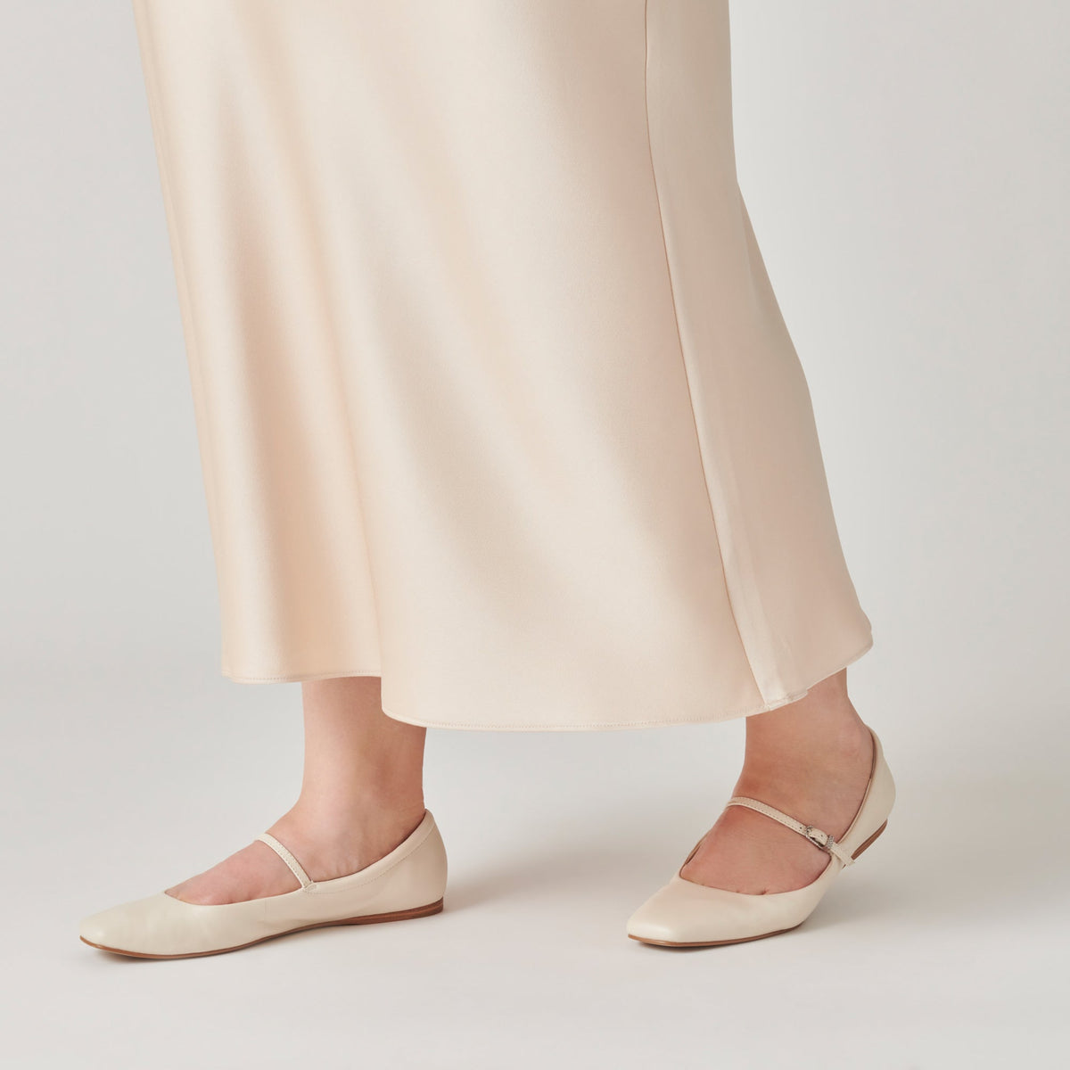Reyes Ivory Leather Ballet Flats - Dolce Vita