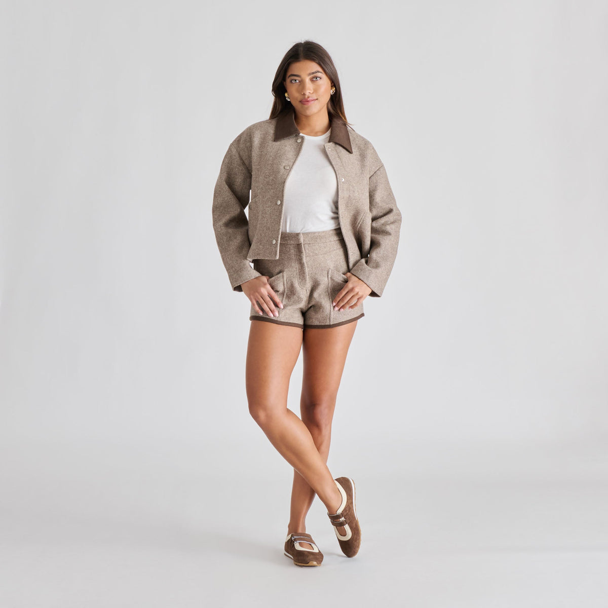 Swan Dk Brown Suede Sneakers - Dolce Vita