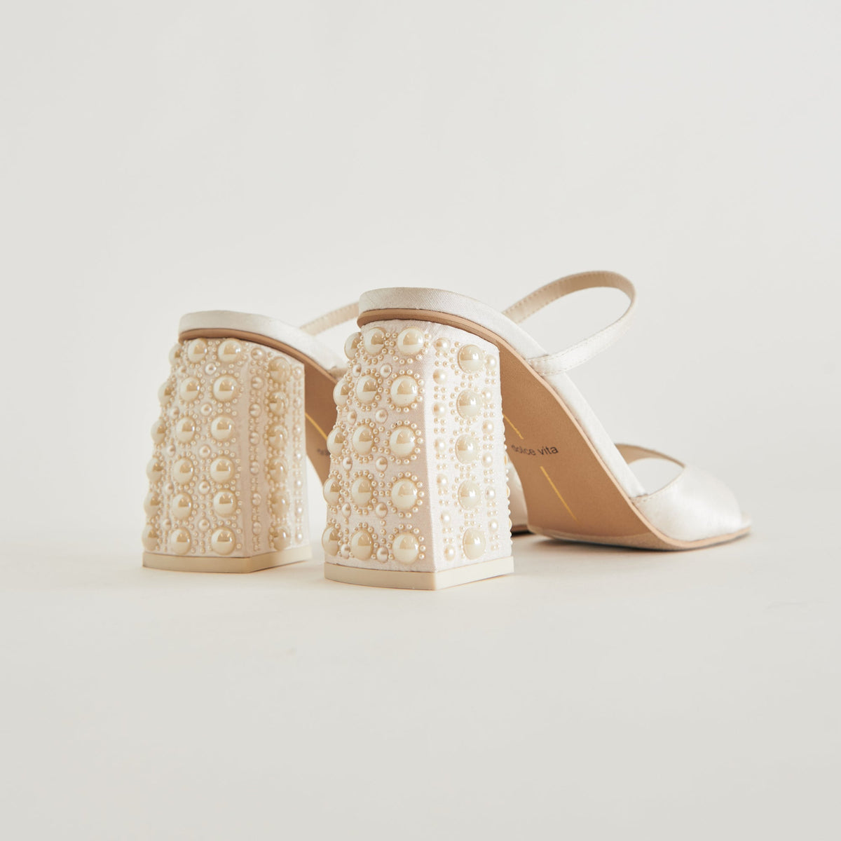 JEMMY PEARL HEELS VANILLA SILK - Dolce Vita