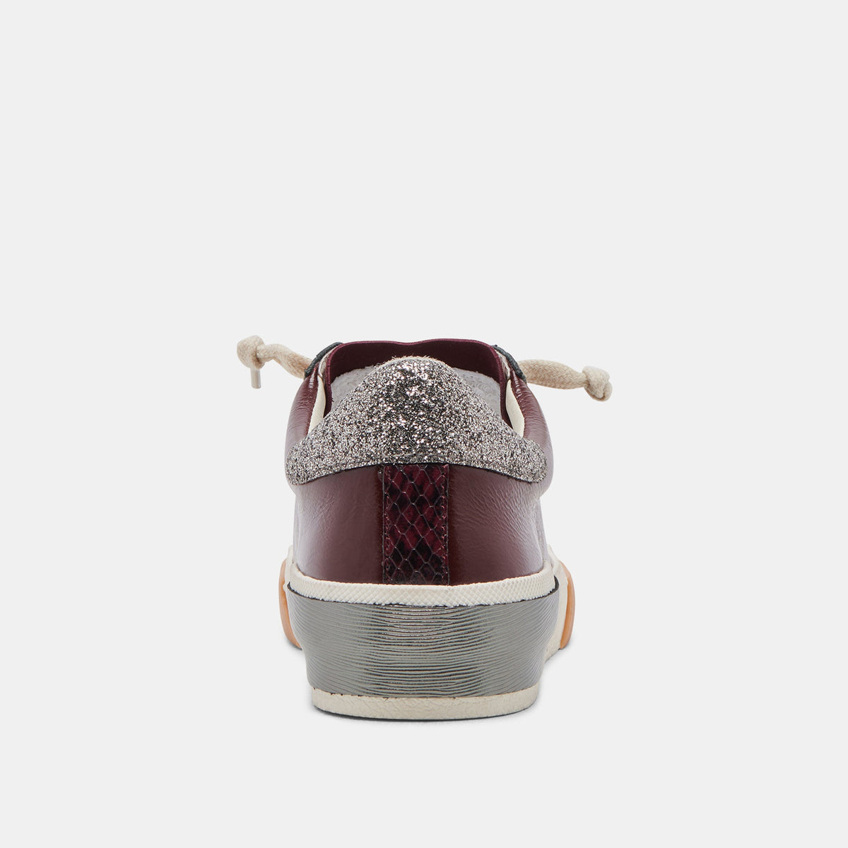 ZINA SNEAKERS BURGUNDY CRINKLE PATENT - Dolce Vita